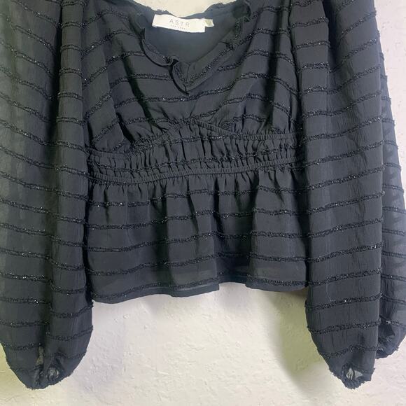 ASTR The Label Blouse L Peasant Style Elastic Waist Peplum Black Shimmer Thread - Picture 5 of 13